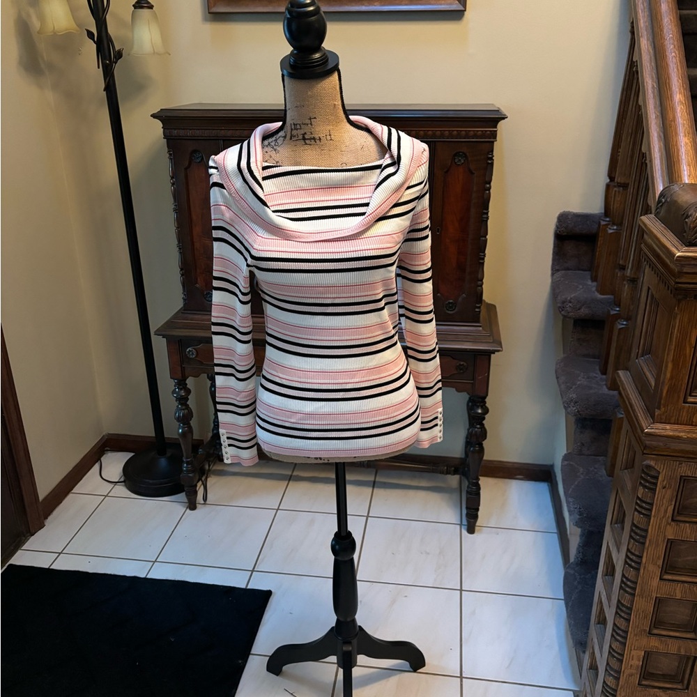 White House Black Market Women’s Long Sleeve Shirt Size Medium NWOT